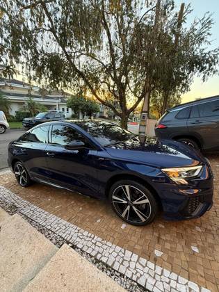 AUDI A3 2.0 40 TFSI MHEV SPORTBACK S LINE S-TRONIC AUDI A3 2.0 40 TFSI MHEV SPORTBACK S LINE S-TRONIC